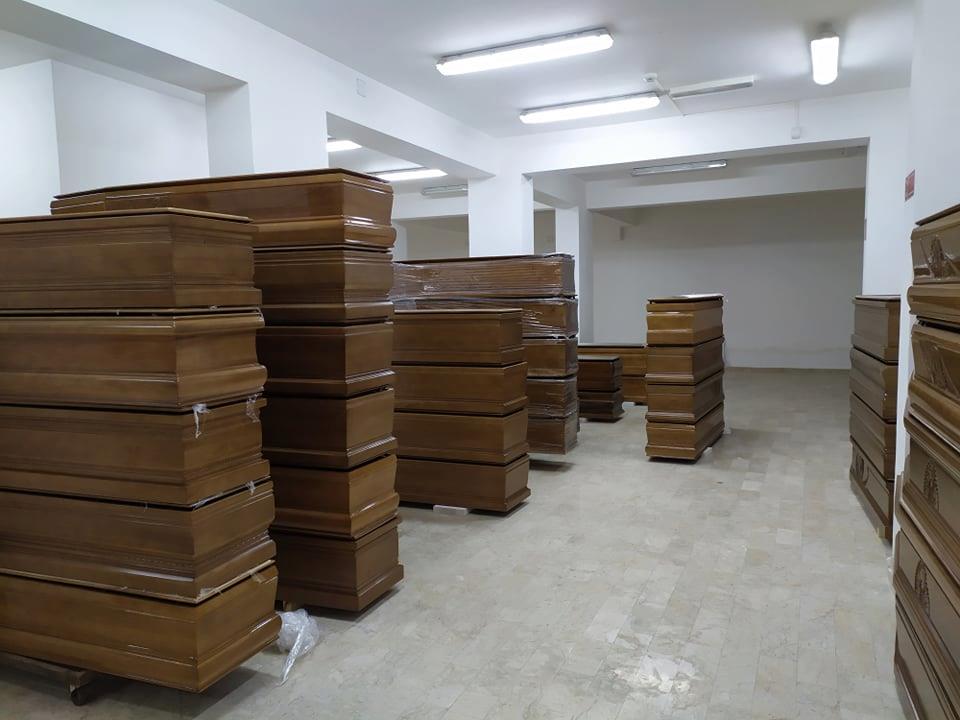 Casse funebri in legno