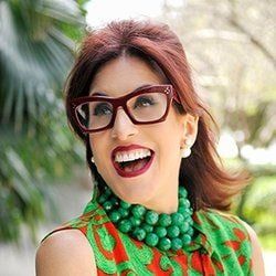 eyebrow threading hollywood,Hollywood Florida,Picture of Renee