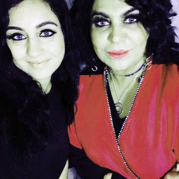 eyebrow threading miami florida picture of tania and nibeela
