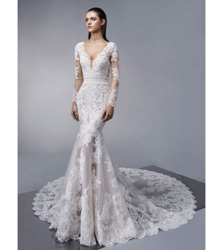 Trendy-Kaye-Tailor-Weeding-Bridesmaid-Alterations