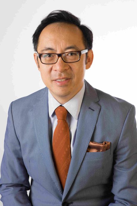 Dentist Kent Yuen