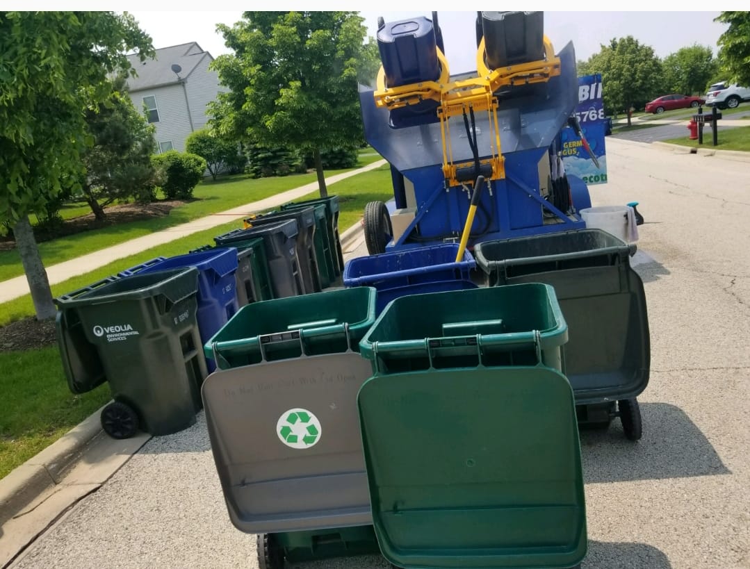 Trash Bin Cleaning — Plainfield, IL Trash Bin Cleaning — Plainfield, IL
