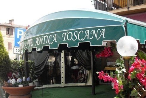 tenda impermeabile per ristorante