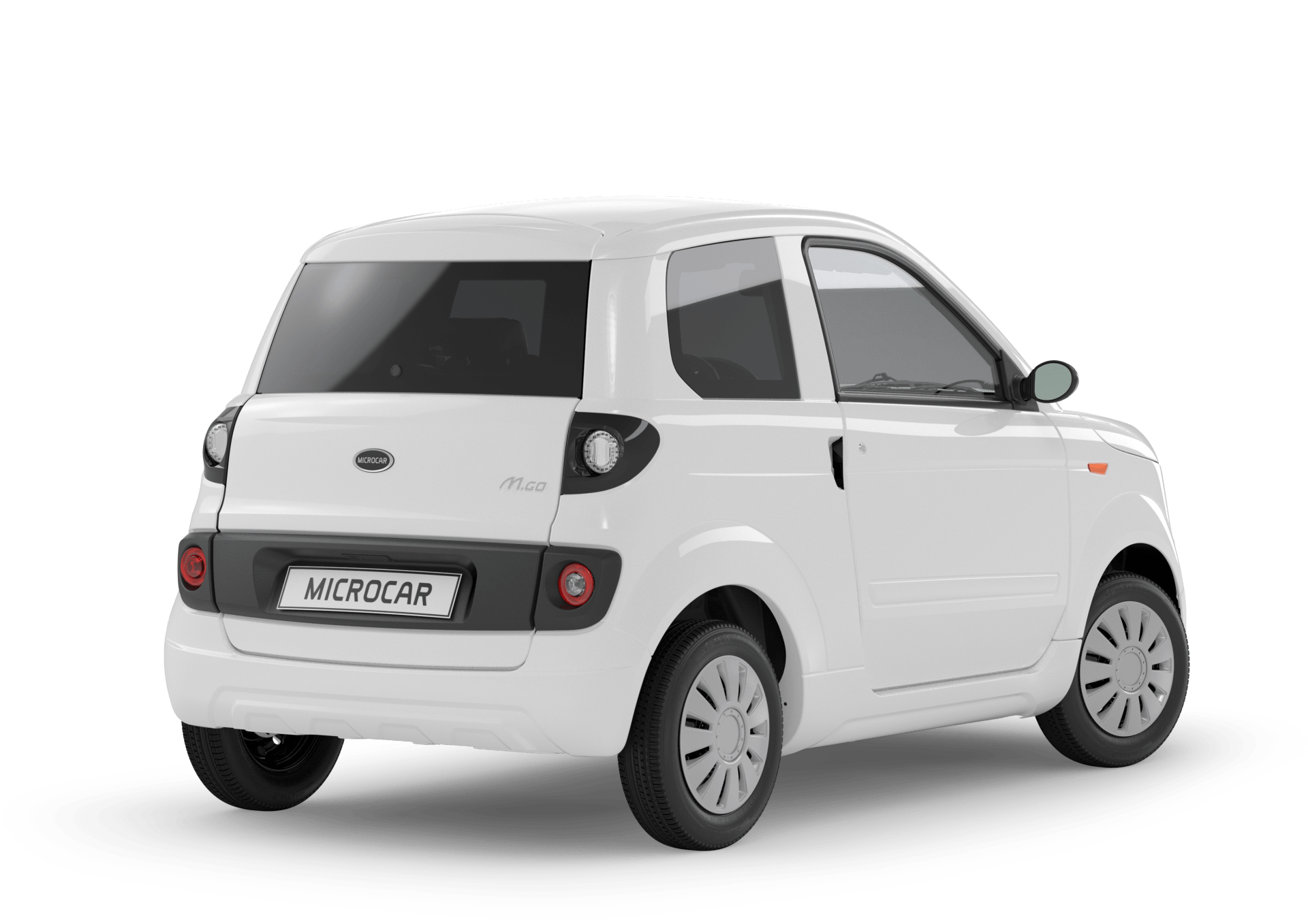 L'arrière d'une microcar blanche sur fond blanc.