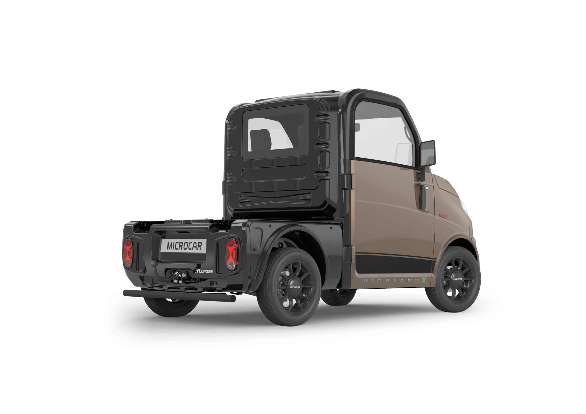 L'arrière d'un petit camion sur fond blanc.