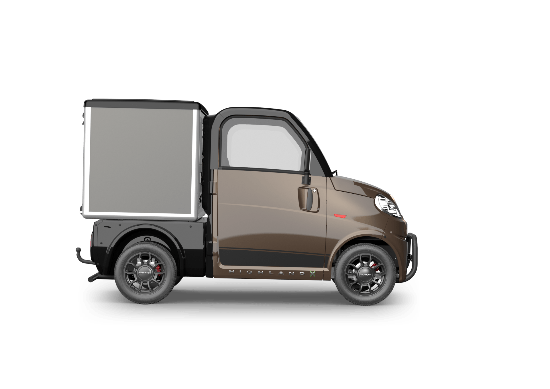 Un petit camion avec une boîte dessus sur un fond blanc.