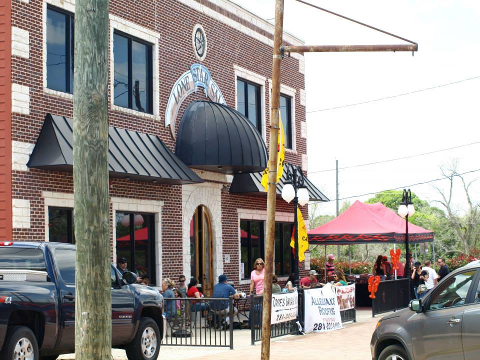 outside of Lone Star Saloon