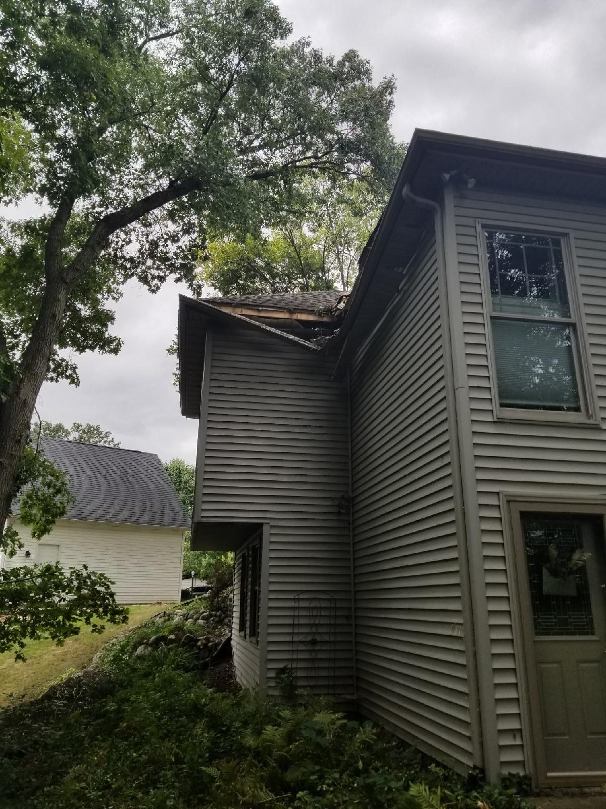 Mishawaka Storm Damage Picture — Niles, MI — American Tree Care