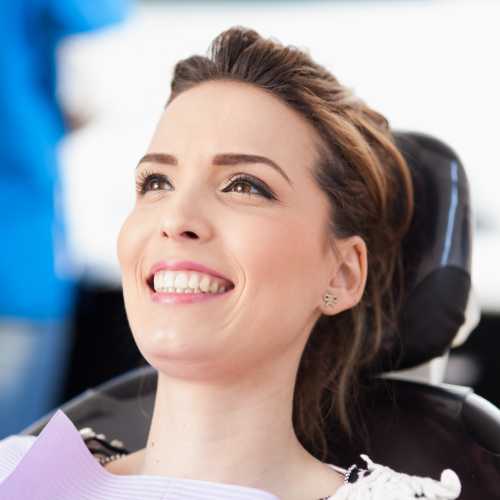 donna sorridente