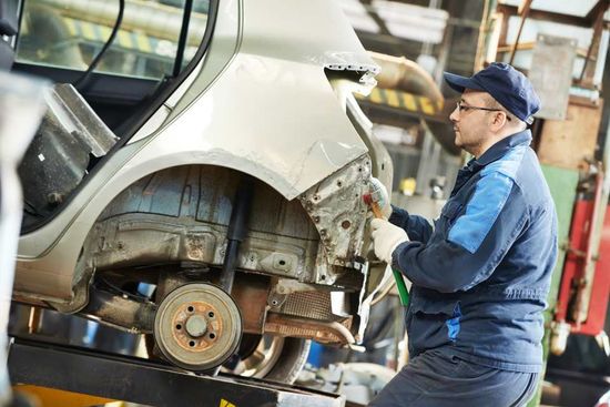 Carrozzeria e riparazione auto