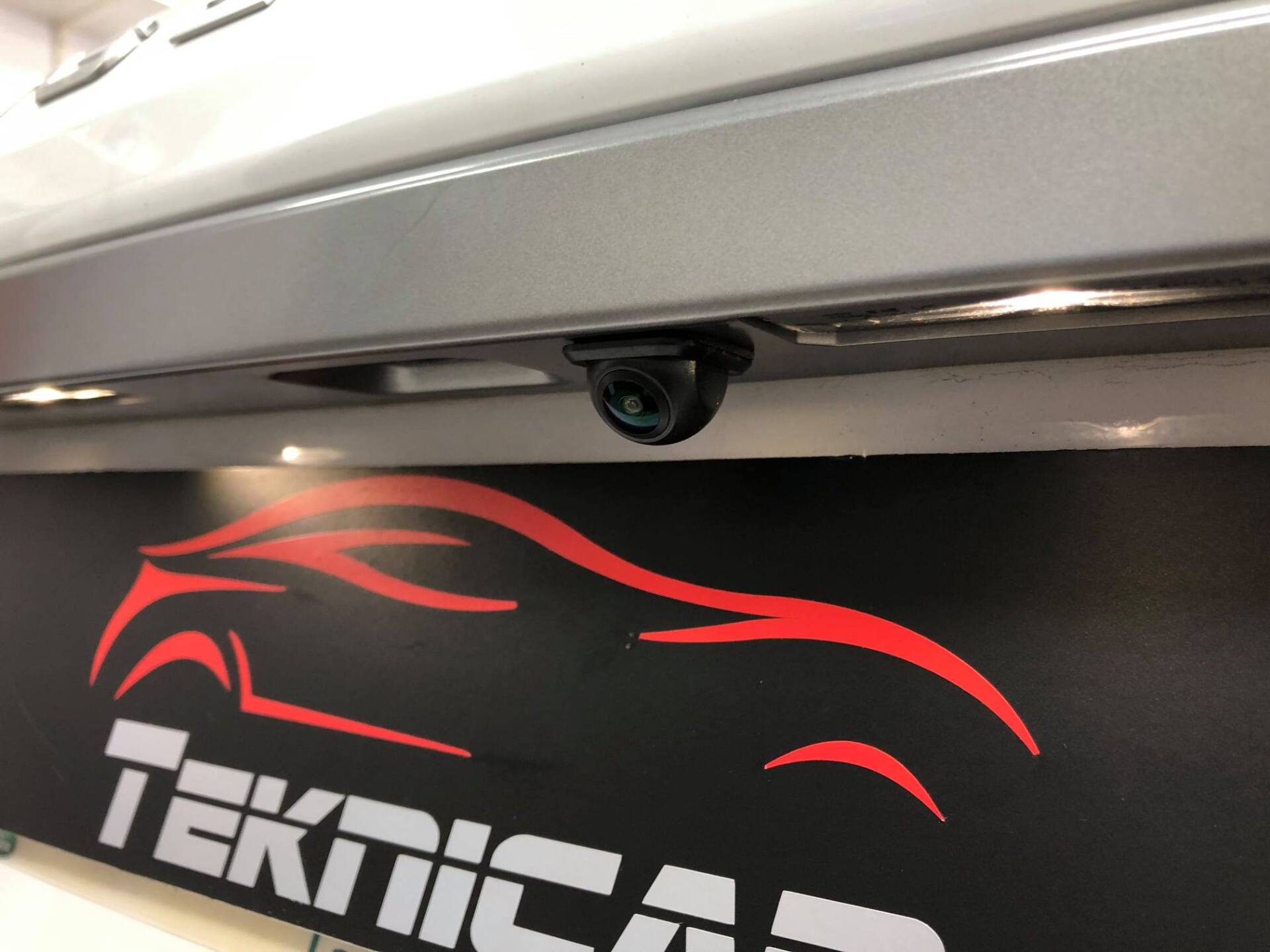 Interface de cámara trasera para Land Rover