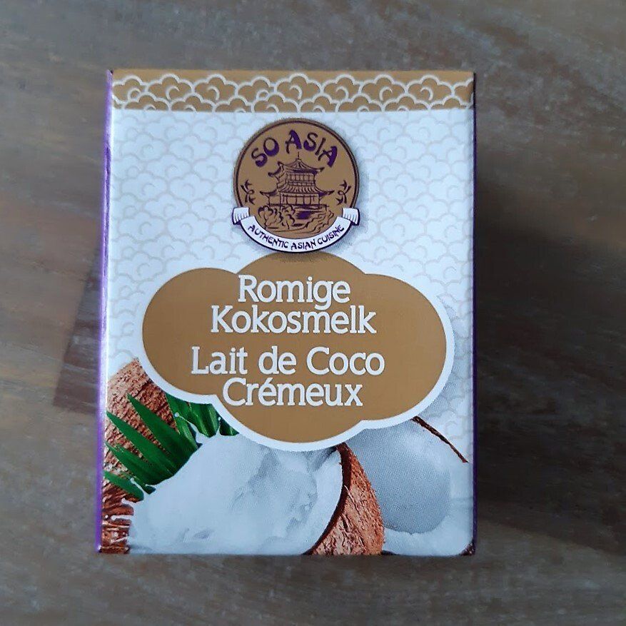 Pak So Asia Romige Kokosmelk (romige kokosmelk) met kokosnootafbeelding.