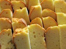 poundcake slices