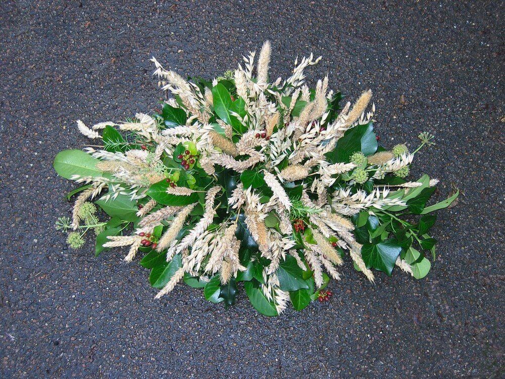 8.   Natural Countryside Spray – No flowers