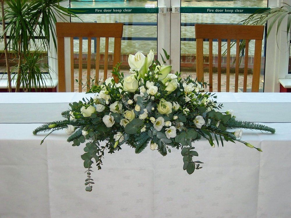 Elisabeth Bemment Floral Design - Reception Flowers
