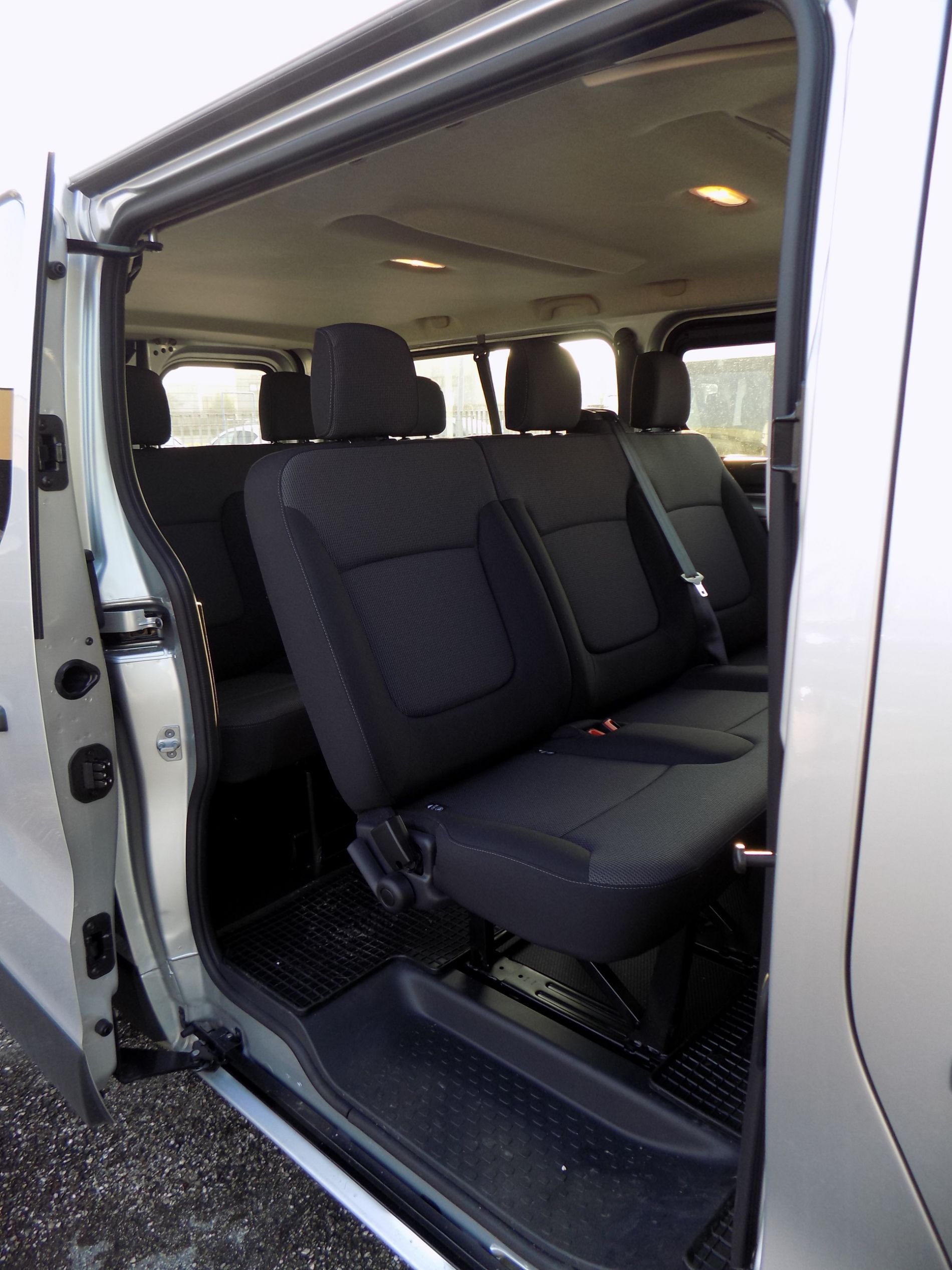 sedili pulmino Renault Trafic