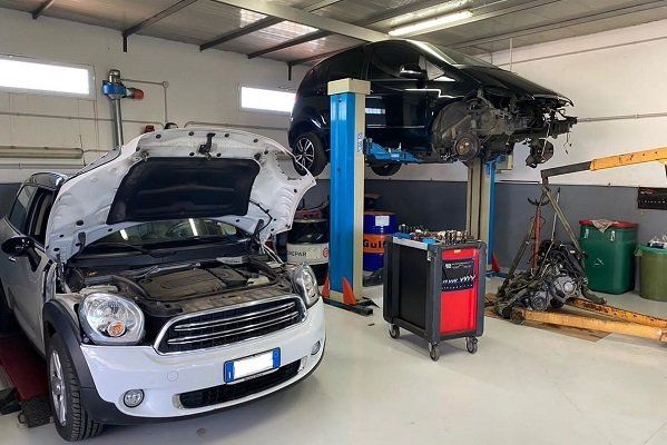 OFFICINA AUTO