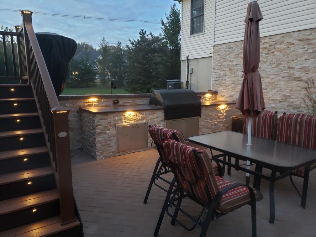 An Outdoor Dining Area — Freehold, NJ — New Jersey Pavers
