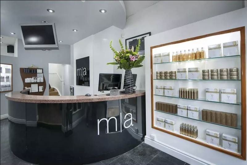 Michael Andrew Hairdressing 3