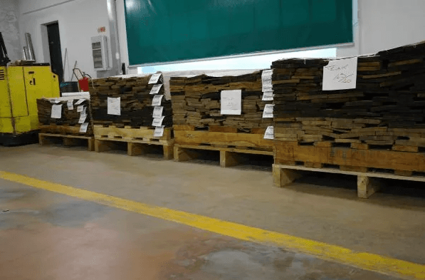 fornitura di lavorati per l'arredo