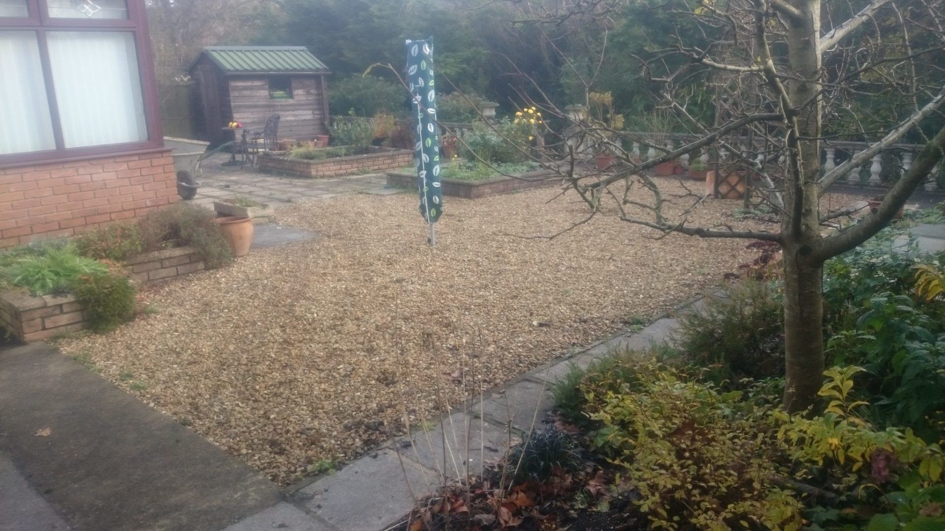 Dried Garden in front of house