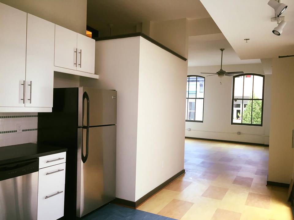 Aurora Kitchen