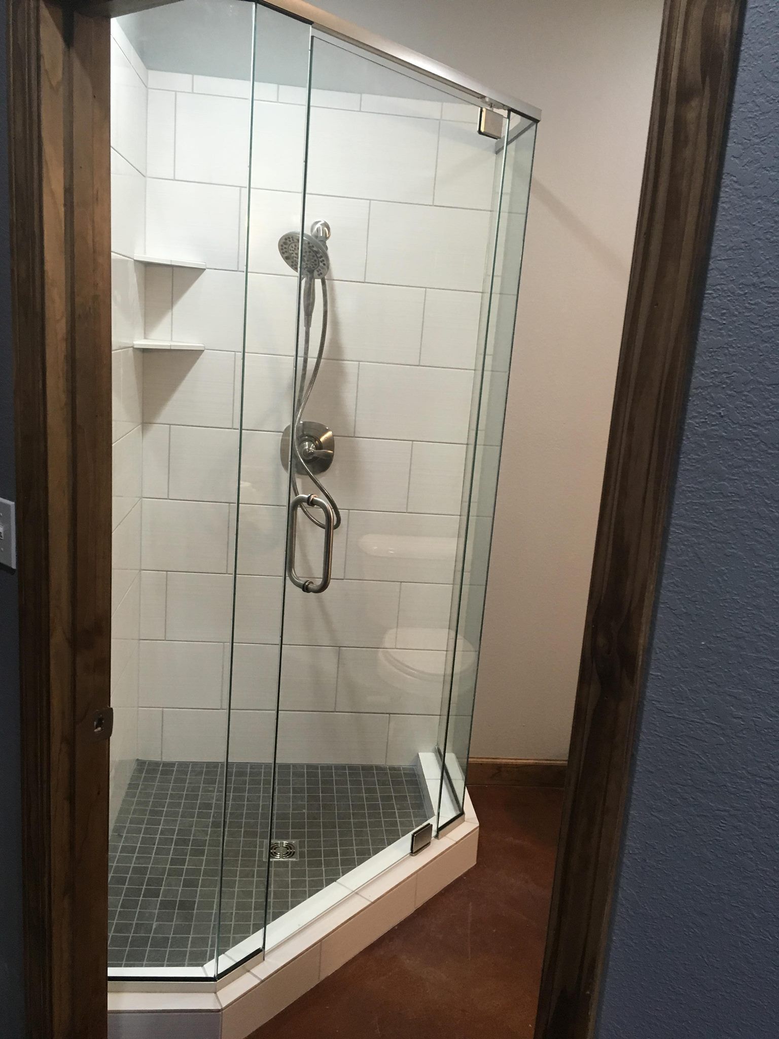 Shower Glass Installation in Sherwood Picture