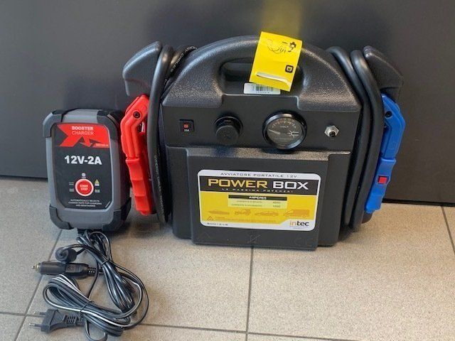 Macchinario per controllo batterie auto