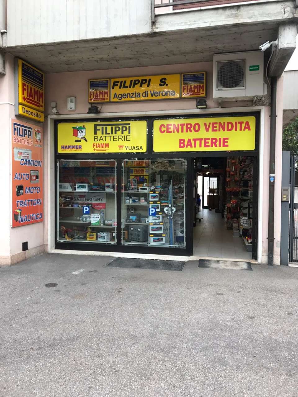 Esterno negozio