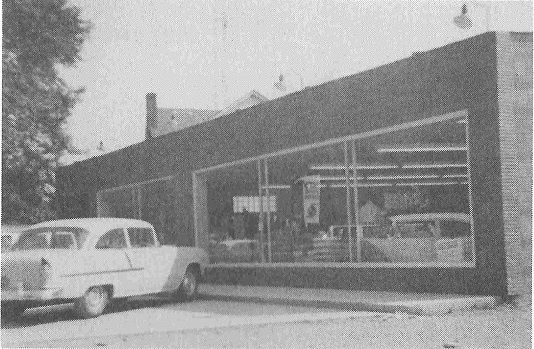 Pat's Grocery circa 1951