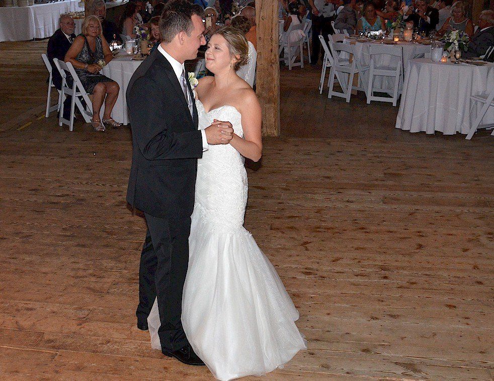VT wedding DJ guests dance at Colonel Williams Inn, Marlboro, Vermont