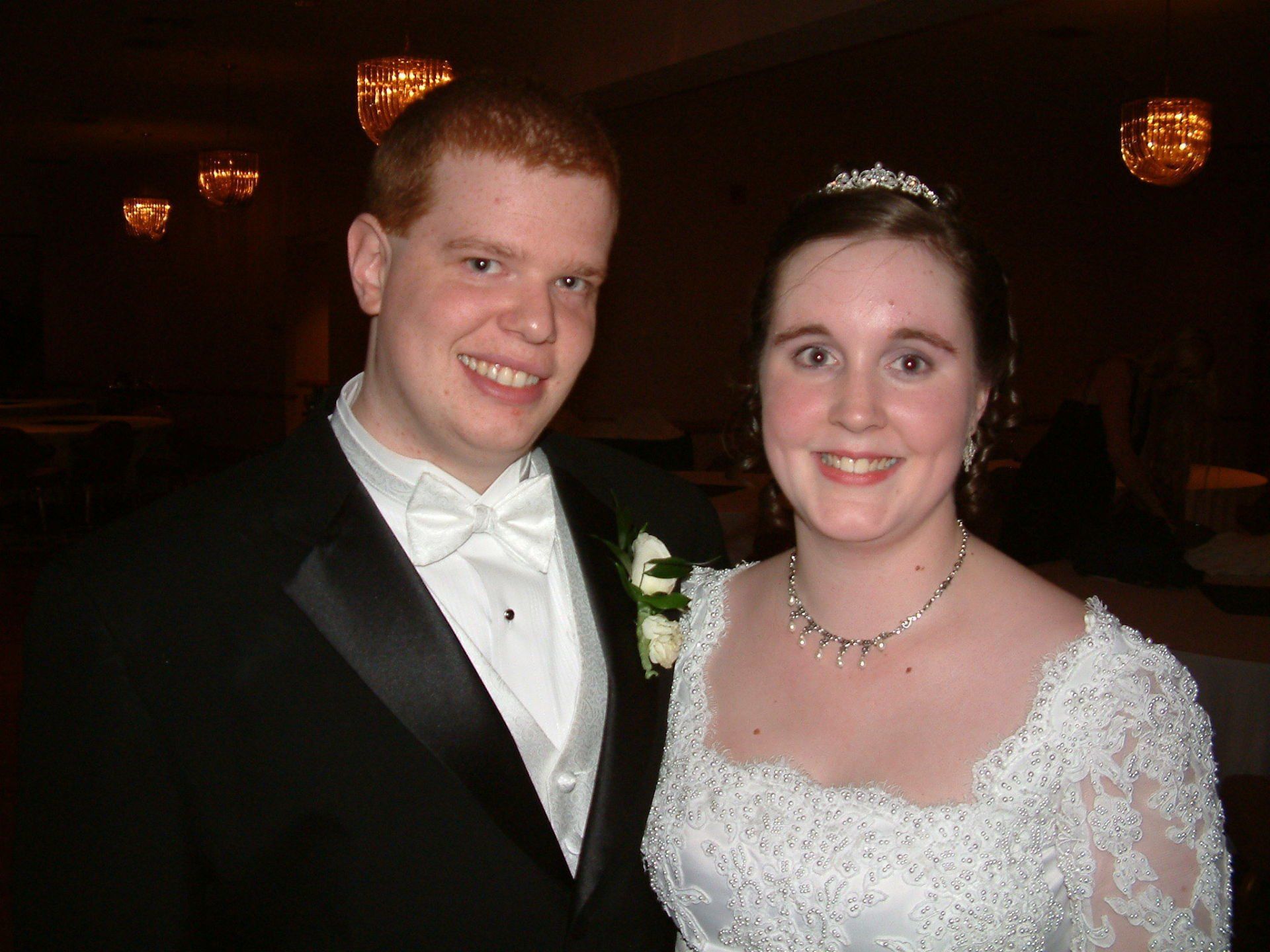 wedding bride and groom at the Granite Rose, Hampstead, NH