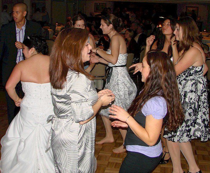 wedding guests DJ dancing at Independence Harbor Inn, Assonet, Massachusetts
