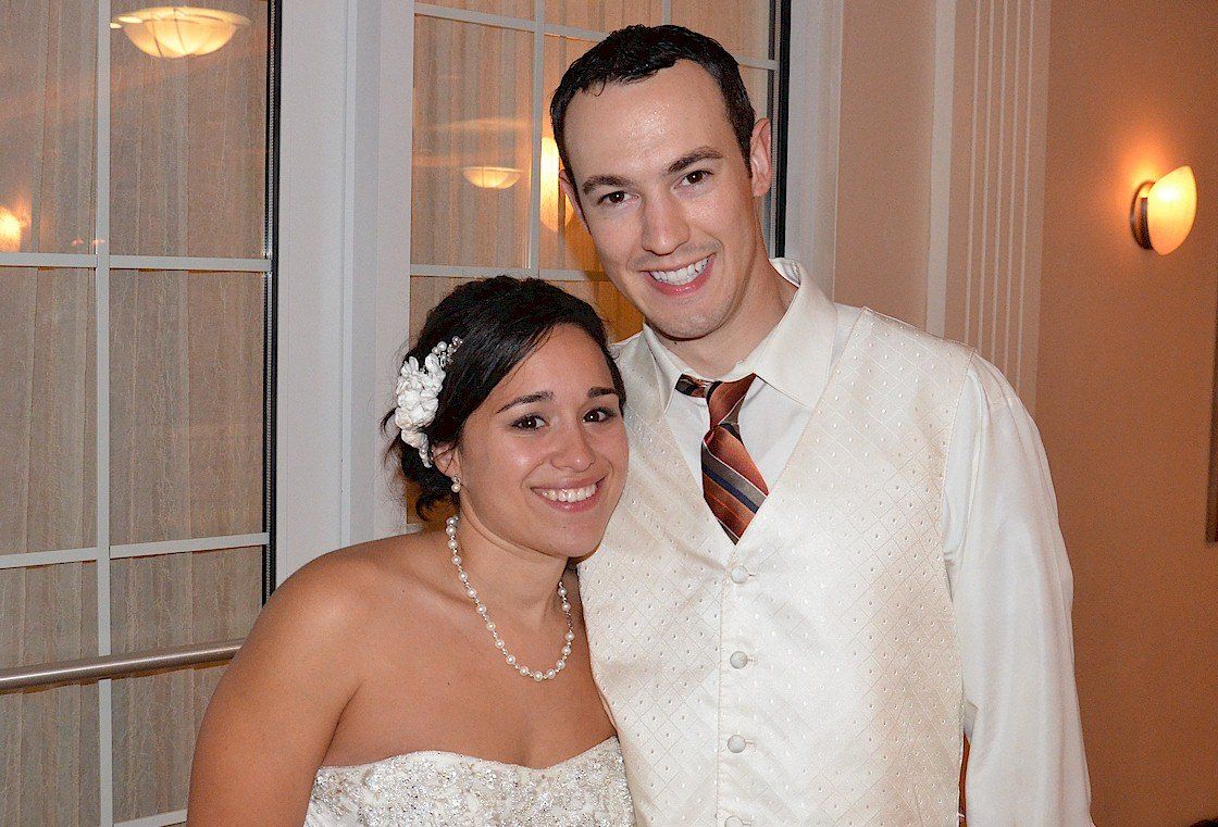 newlyweds review at LaBelle Winery of Derry, NH