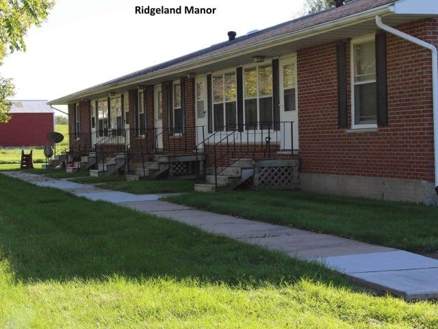 Ridgeland Manor