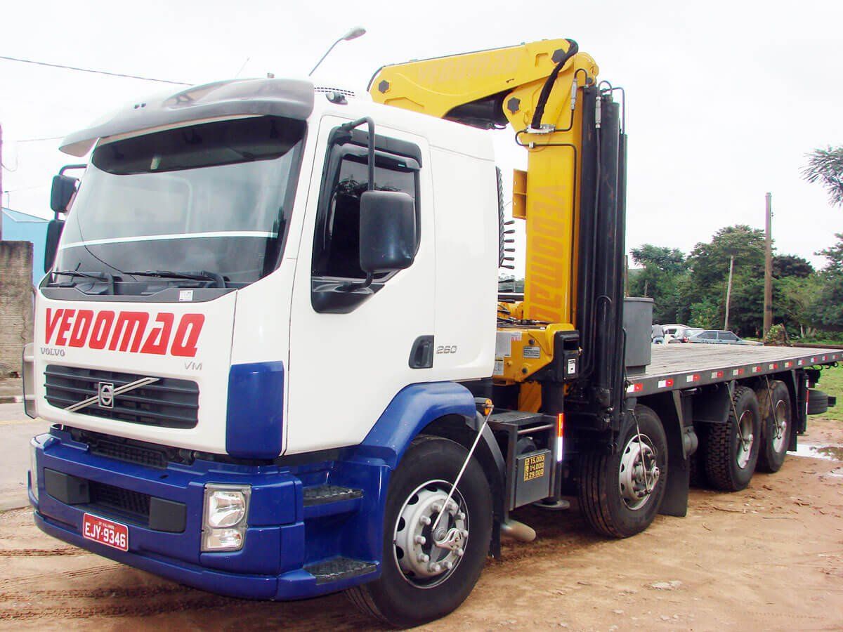 Caminhão Munck - Vedomaq Transportes Pesados