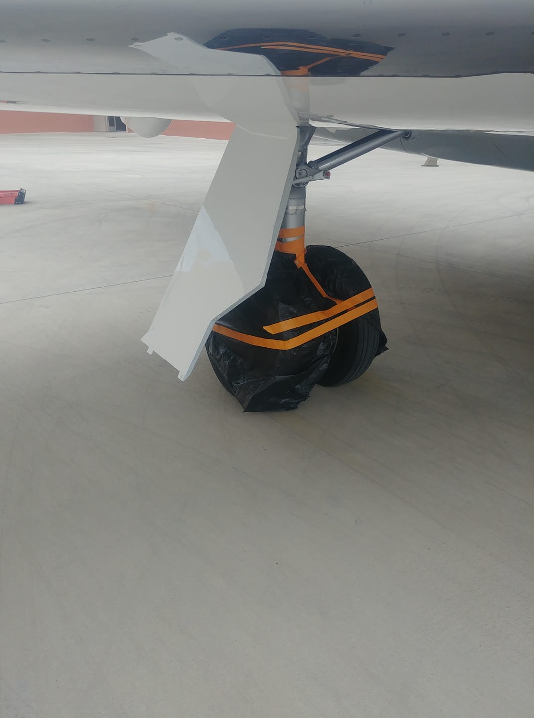 airplane wheel