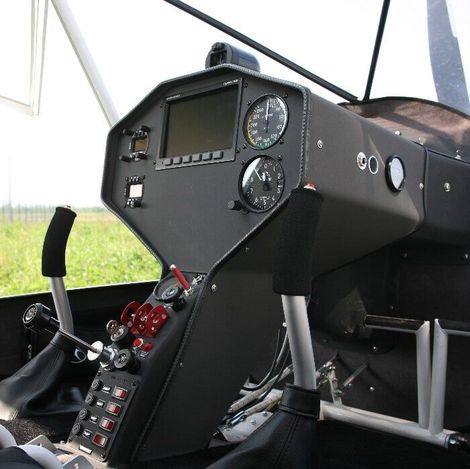 Controller of aircraft — Flight Training in Batchelor, NT Controller of aircraft — Flight Training in Batchelor, NT