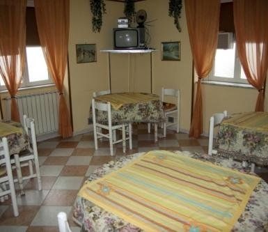 sala da pranzo della casa di riposo