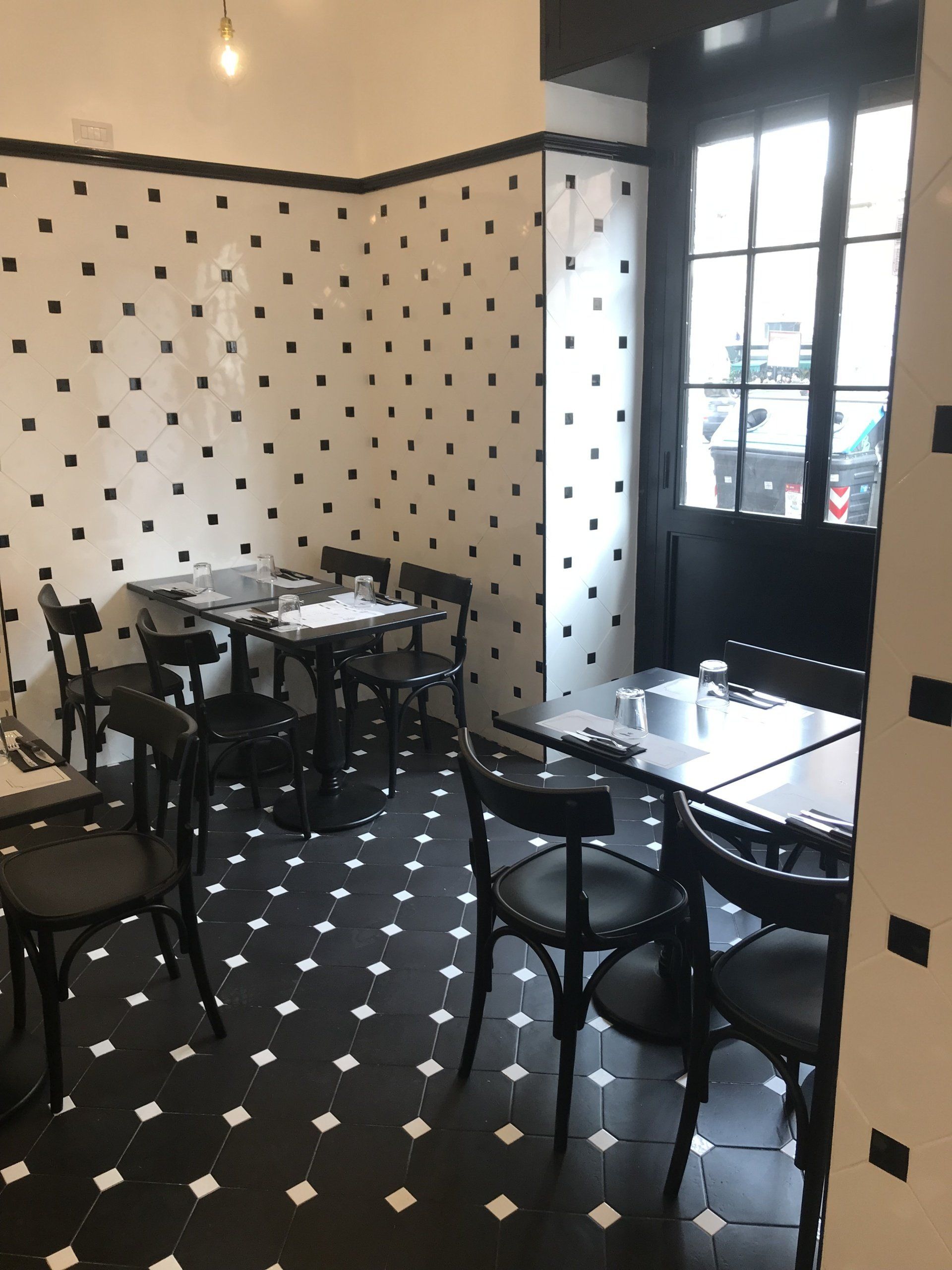 mobila per pizzeria