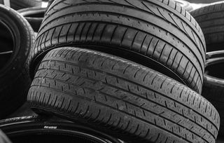 Tyre de-rimming