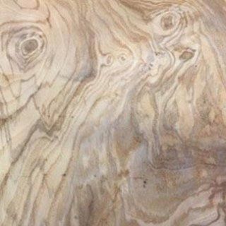 superficie in legno levigata