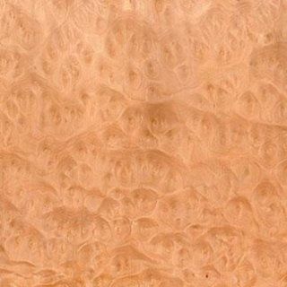pannello in legno di radica di colore chiaro