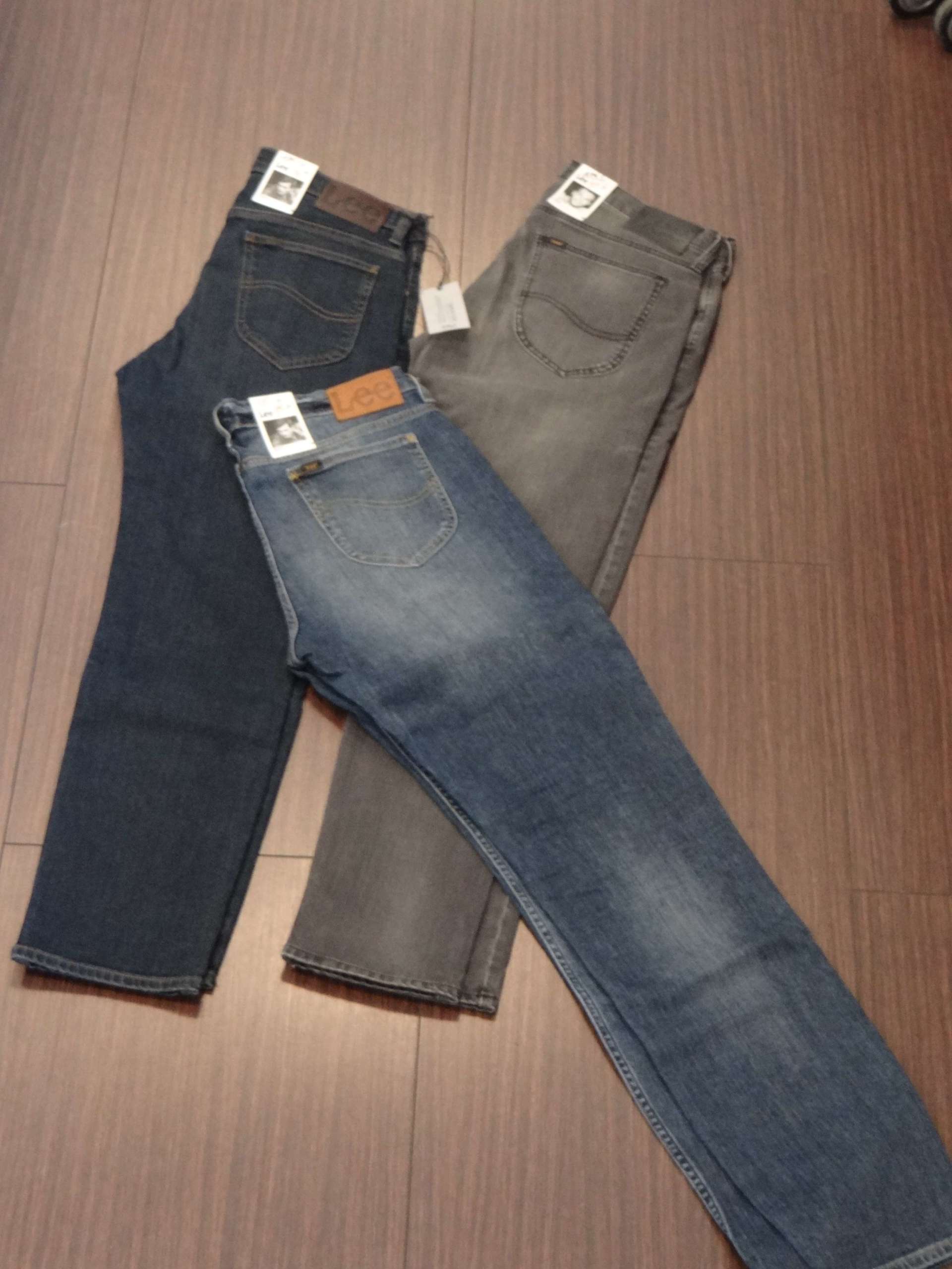 3 paires de pantalons