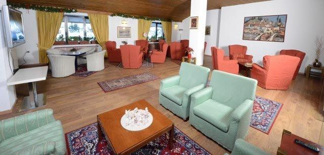 ALBERGO HOTEL SAVOIA