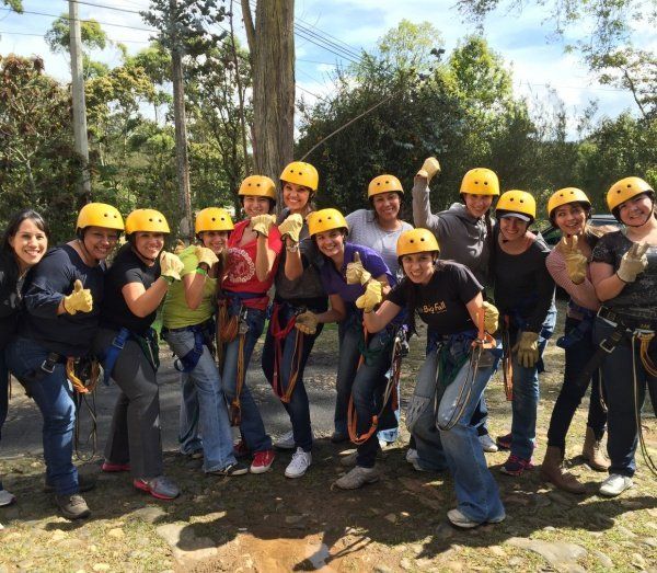 Team Building/Trabajo en Equipo. Súmmum Fábrica de Experiencias