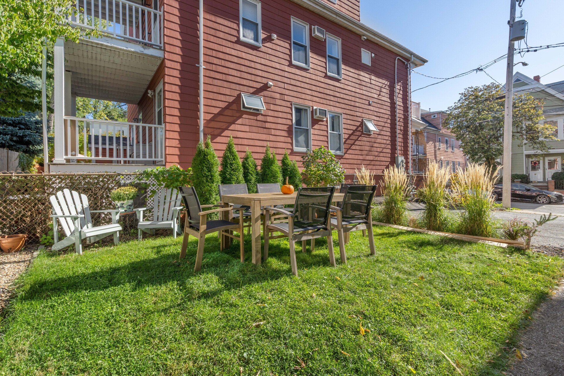 Yard - Side
