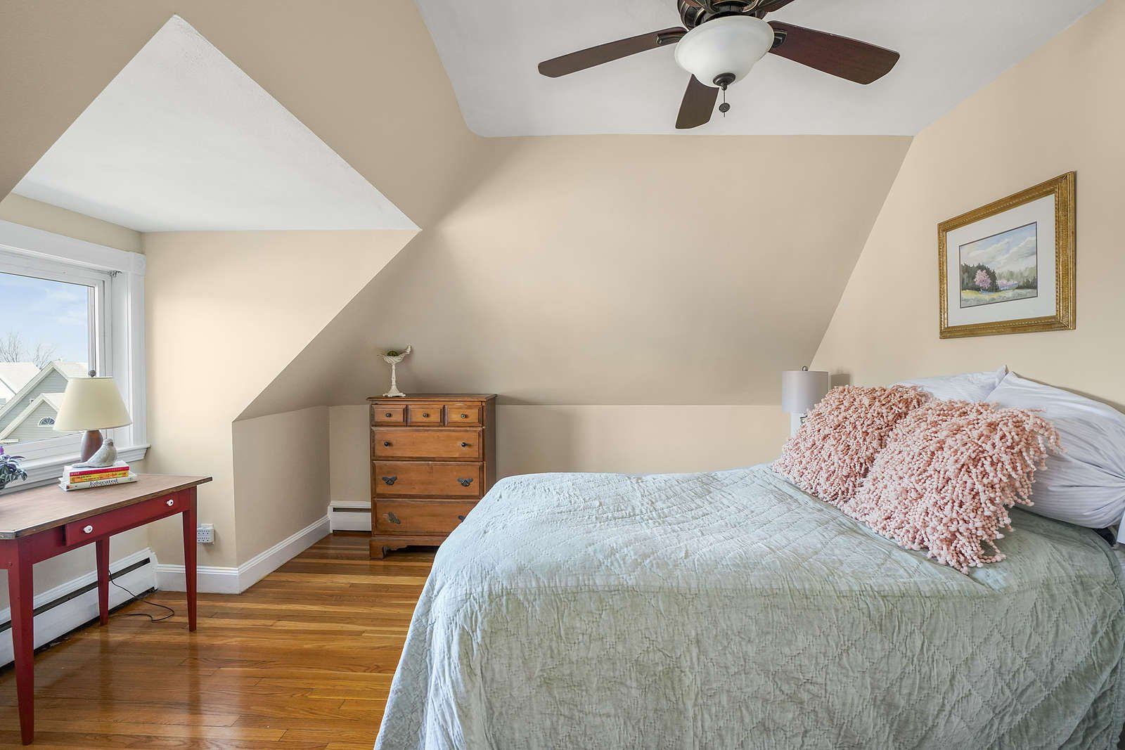 82 Munroe Street, PH 1 bedroom 2