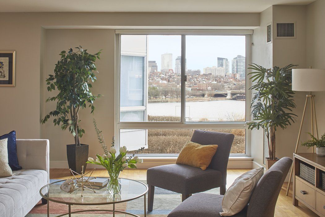 The Esplanade, Unit 501 living room