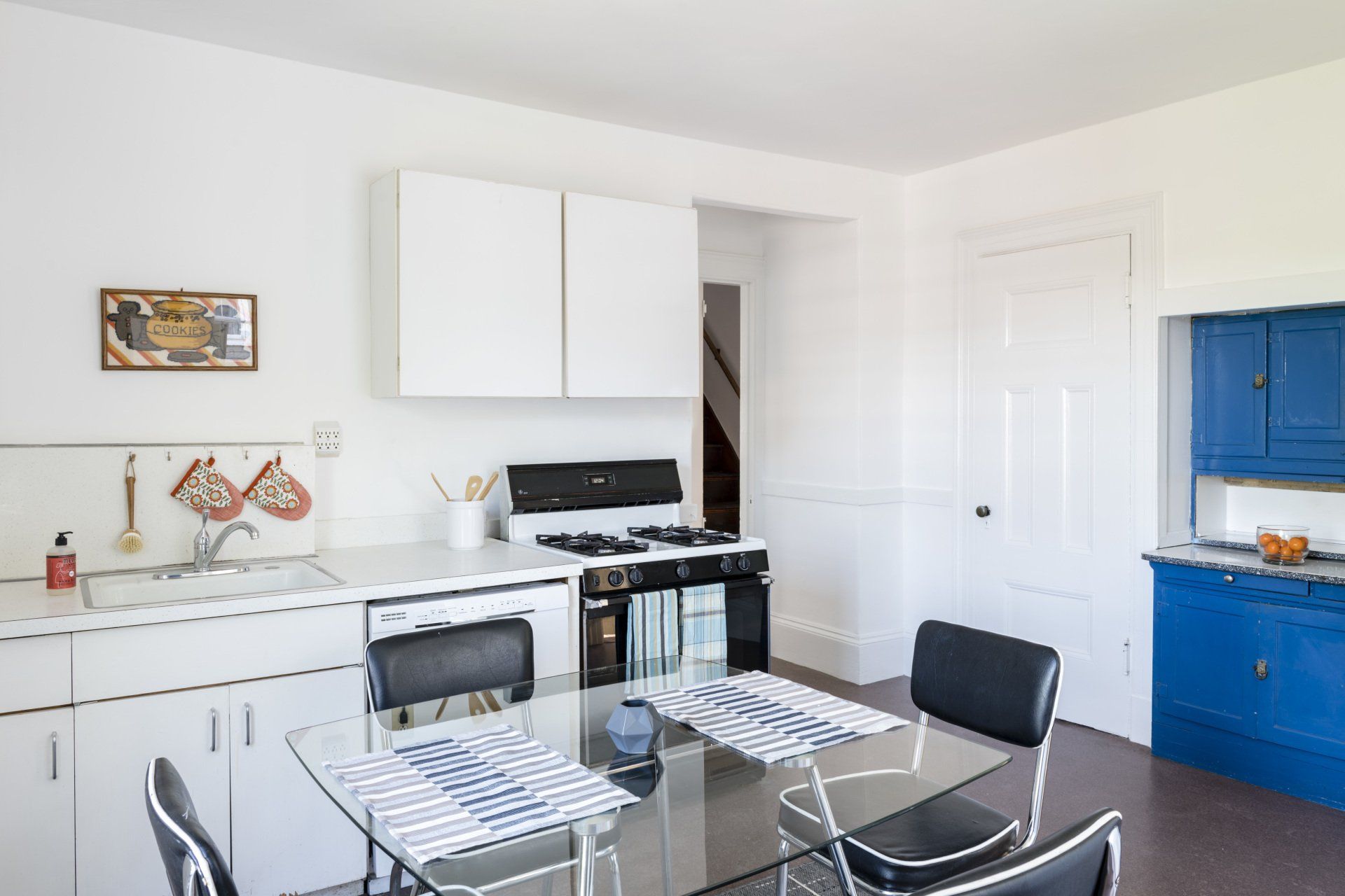 73-75 Upland Road kitchen dining 2